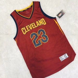 NWT Fanatics FastBreak Cleveland Cavs NBA LeBron